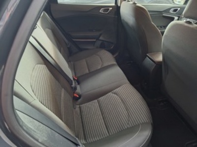 Kia XCeed 1.0 T-GDi Drive 88 kW (120 CV) Kia XCeed 1.0 T-GDi Drive 88 kW (120 CV)