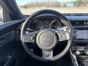 Jaguar XF Sportbrake 2.0 D R-Sport 4WD Auto 177 kW (240 CV)