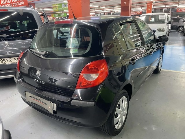 RenaultClio Expression TCe eco2 74 kW (100 CV) Vehículo usado en Barcelona - 2
