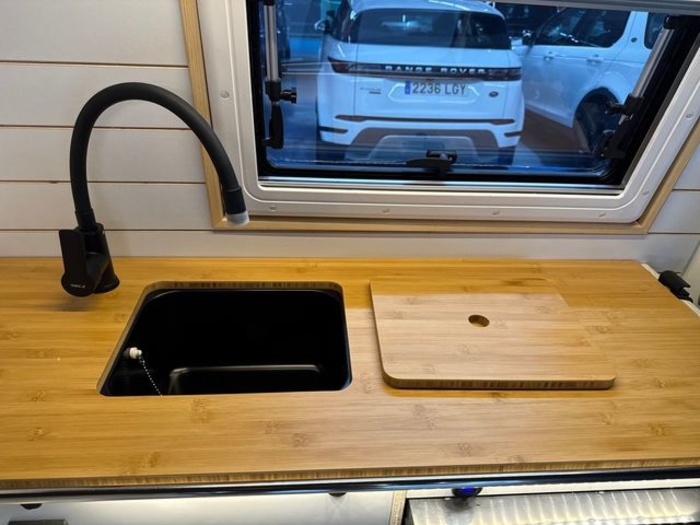 VolkswagenTransporter Furgon Batalla Corta TN 2.0 TDI 81 kW (110 CV) Vehículo usado en Barcelona - 16 VolkswagenTransporter Furgon Batalla Corta TN 2.0 TDI 81 kW (110 CV) Vehículo usado en Barcelona - 16