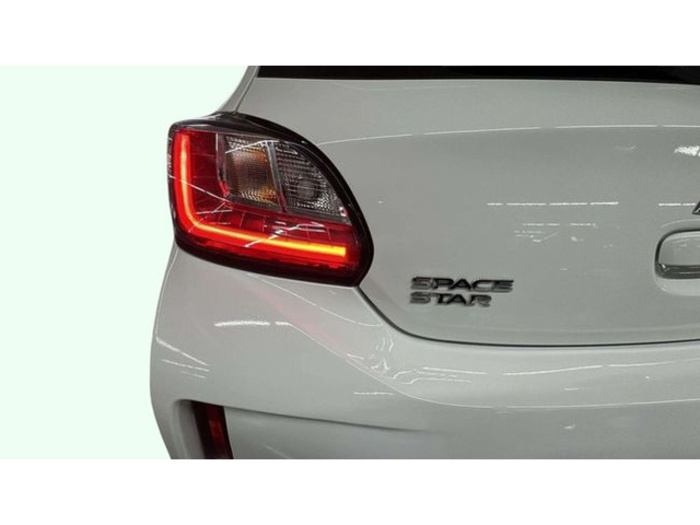 MitsubishiSpace Star 120 MPI Motion 52 kW (71 CV) Vehículo usado en Barcelona - 19 MitsubishiSpace Star 120 MPI Motion 52 kW (71 CV) Vehículo usado en Barcelona - 19