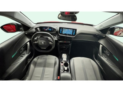 Peugeot 2008 PureTech 130 S&S Allure Pack EAT8 96 kW (130 CV) Peugeot 2008 PureTech 130 S&S Allure Pack EAT8 96 kW (130 CV)