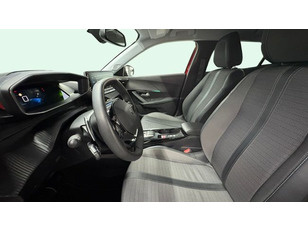 Peugeot 2008 PureTech 130 S&S Allure Pack EAT8 96 kW (130 CV)