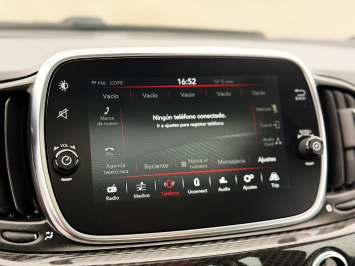 Abarth500 1.4 16v T-Jet 595 Competizione 132 kW (180 CV) Vehículo usado en Barcelona - 24 Abarth500 1.4 16v T-Jet 595 Competizione 132 kW (180 CV) Vehículo usado en Barcelona - 24