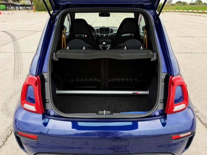 Abarth500 1.4 16v T-Jet 595 Competizione 132 kW (180 CV) Vehículo usado en Barcelona - 30 Abarth500 1.4 16v T-Jet 595 Competizione 132 kW (180 CV) Vehículo usado en Barcelona - 30