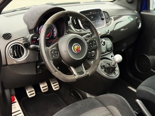 Abarth 500 1.4 16v T-Jet 595 Competizione 132 kW (180 CV)