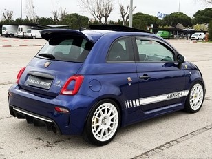 Abarth 500 1.4 16v T-Jet 595 Competizione 132 kW (180 CV)
