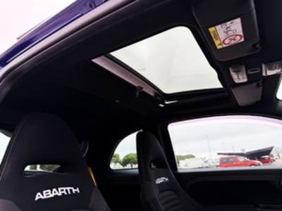Abarth 500 1.4 16v T-Jet 595 Competizione 132 kW (180 CV) Abarth 500 1.4 16v T-Jet 595 Competizione 132 kW (180 CV)