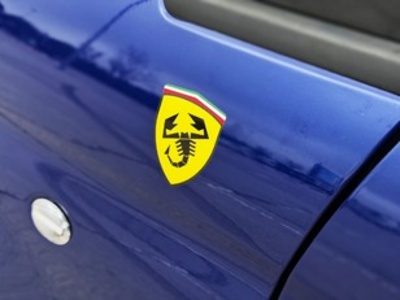 Abarth 500 1.4 16v T-Jet 595 Competizione 132 kW (180 CV) Abarth 500 1.4 16v T-Jet 595 Competizione 132 kW (180 CV)