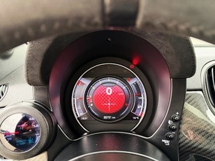 Abarth 500 1.4 16v T-Jet 595 Competizione 132 kW (180 CV)