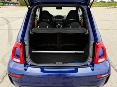 Abarth 500 1.4 16v T-Jet 595 Competizione 132 kW (180 CV) Abarth 500 1.4 16v T-Jet 595 Competizione 132 kW (180 CV)