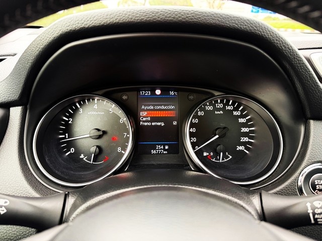 NissanQashqai DIG-T 140 Q-Line 103 kW (140 CV) Vehículo usado en Barcelona - 20