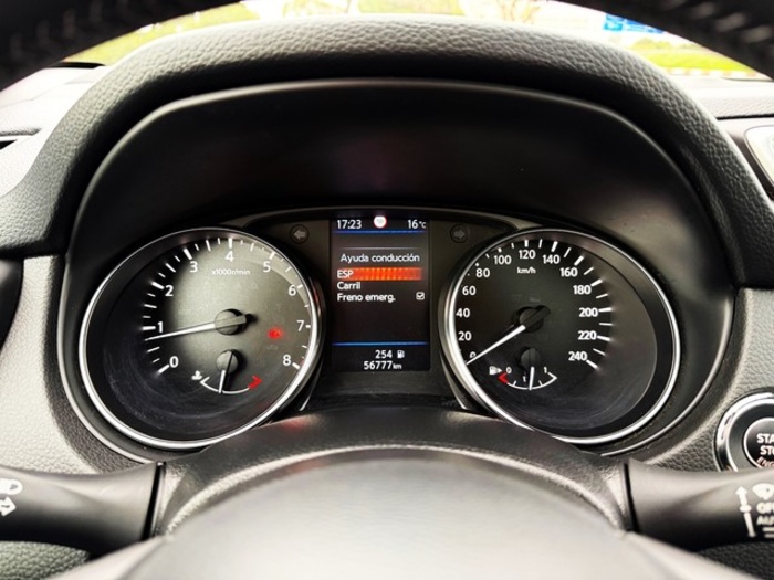 NissanQashqai DIG-T 140 Q-Line 103 kW (140 CV) Vehículo usado en Barcelona - 20 NissanQashqai DIG-T 140 Q-Line 103 kW (140 CV) Vehículo usado en Barcelona - 20