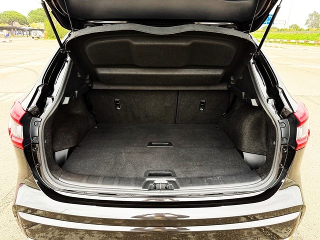 NissanQashqai DIG-T 140 Q-Line 103 kW (140 CV) Vehículo usado en Barcelona - 30