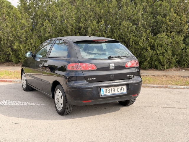 SEATIbiza 1.9 SDi Stella 47 kW (64 CV) Vehículo usado en Barcelona - 6