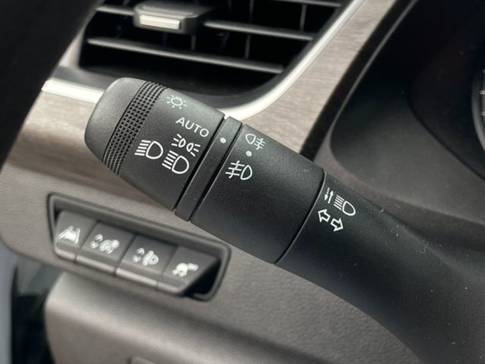 RenaultKangoo Combi Life Edition One 1.5 Blue dCi 70 kW (95 CV) Vehículo usado en Barcelona - 17 RenaultKangoo Combi Life Edition One 1.5 Blue dCi 70 kW (95 CV) Vehículo usado en Barcelona - 17