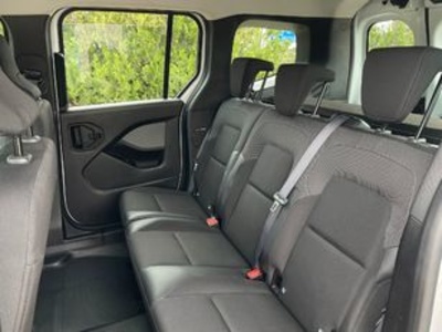 Renault Kangoo Combi Life Edition One 1.5 Blue dCi 70 kW (95 CV) Renault Kangoo Combi Life Edition One 1.5 Blue dCi 70 kW (95 CV)