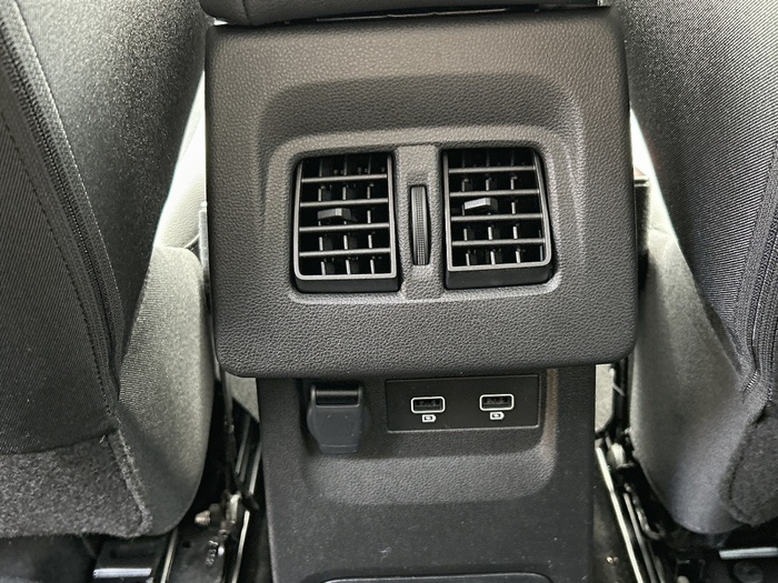 Renault Kangoo Combi Equilibre L1 E-Tech 90 kW (122 CV) - 13 Renault Kangoo Combi Equilibre L1 E-Tech 90 kW (122 CV) - 13