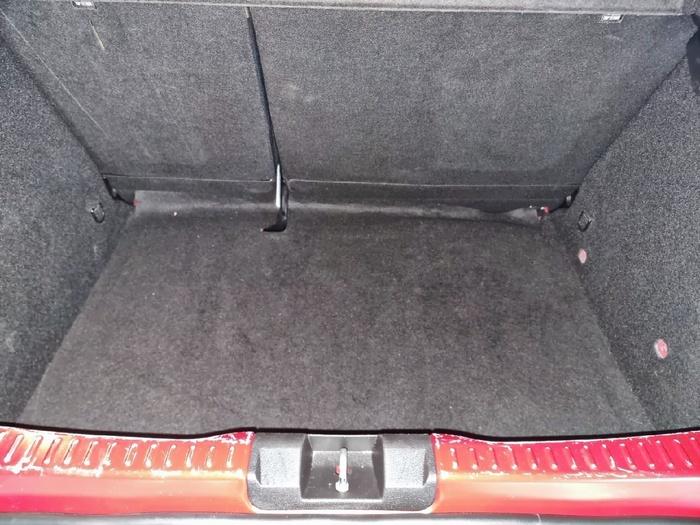 Dacia Sandero Comfort TCe 66 kW (90 CV) CVT - 13 Dacia Sandero Comfort TCe 66 kW (90 CV) CVT - 13