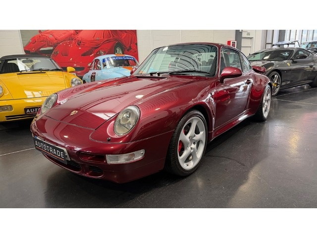 Porsche911 993 Carrera 4 S 210 kW (285 CV)