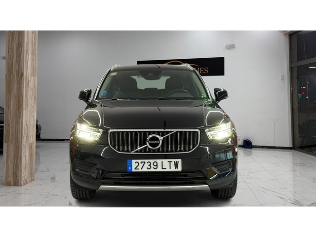 VolvoXC40 T4 Twin Recharge Inscription Auto 155 kW (211 CV) Vehículo usado en Barcelona - 2