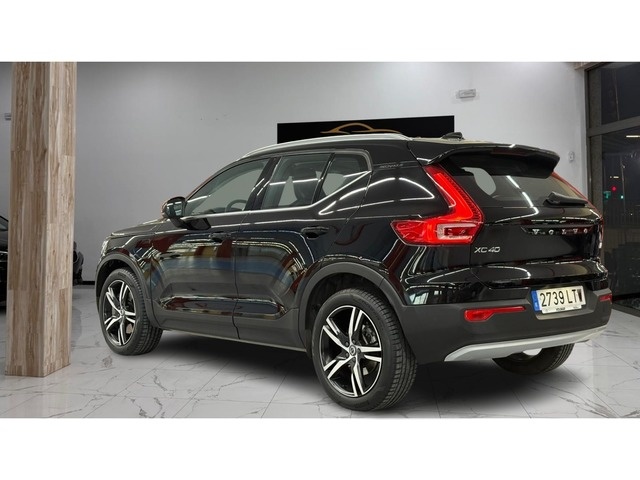 VolvoXC40 T4 Twin Recharge Inscription Auto 155 kW (211 CV) Vehículo usado en Barcelona - 4