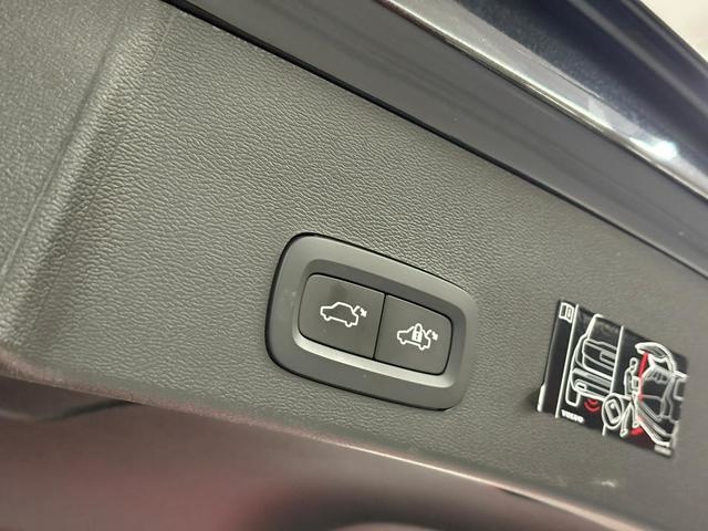 VolvoXC40 T4 Twin Recharge Inscription Auto 155 kW (211 CV) Vehículo usado en Barcelona - 12