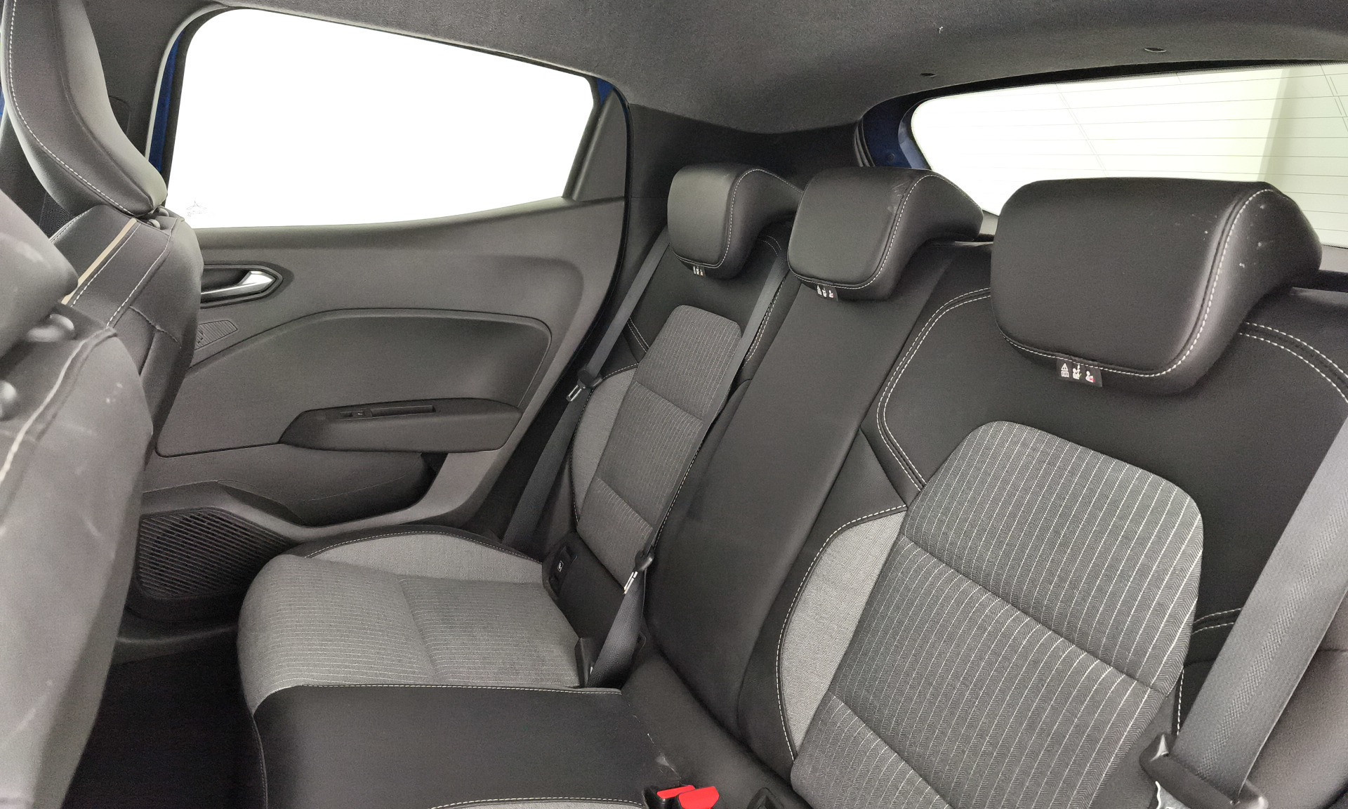 Renault Clio Techno Eco-G 74 kW (100 CV) - 13