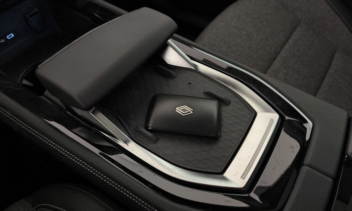 Renault Rafale Techno E-Tech full hybrid 147 kW (200 CV) - 24 Renault Rafale Techno E-Tech full hybrid 147 kW (200 CV) - 24