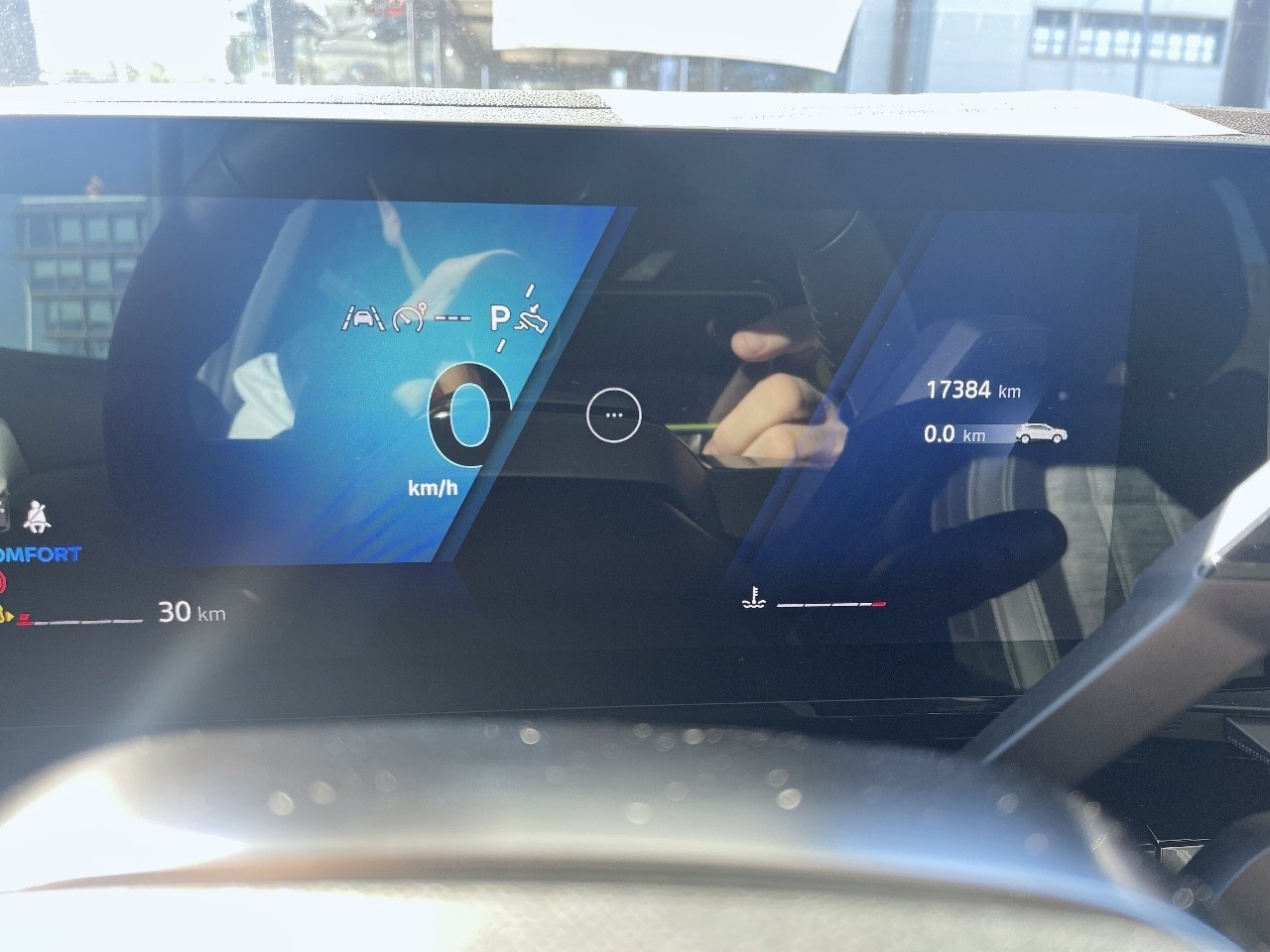 Renault Austral Techno Mild Hybrid Auto 116 kW (158 CV) - 11