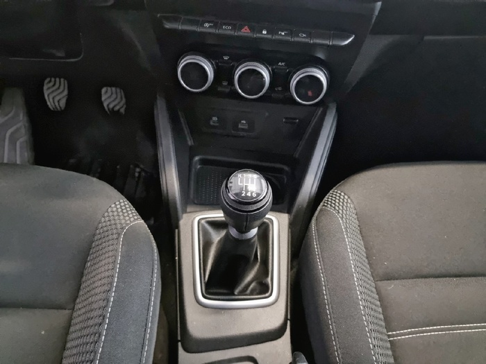 Dacia Duster Journey Go TCE ECO-G 4X2 74 kW (100 CV) - 8 Dacia Duster Journey Go TCE ECO-G 4X2 74 kW (100 CV) - 8