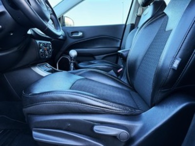 Jeep Compass 1.4 Multiair Longitude 4x2 103 kW (140 CV) Jeep Compass 1.4 Multiair Longitude 4x2 103 kW (140 CV)