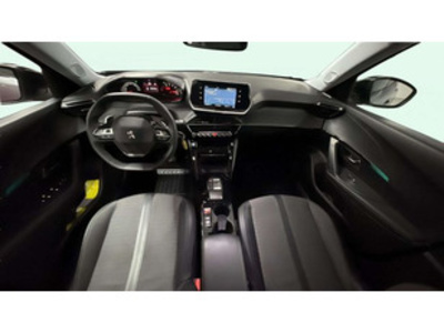 Peugeot 2008 PureTech 130 S&S Allure EAT8 96 kW (130 CV) Peugeot 2008 PureTech 130 S&S Allure EAT8 96 kW (130 CV)