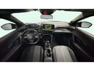 Peugeot 2008 PureTech 130 S&S Allure 96 kW (130 CV) Peugeot 2008 PureTech 130 S&S Allure 96 kW (130 CV)