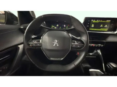 Peugeot 2008 PureTech 130 S&S Allure 96 kW (130 CV) Peugeot 2008 PureTech 130 S&S Allure 96 kW (130 CV)
