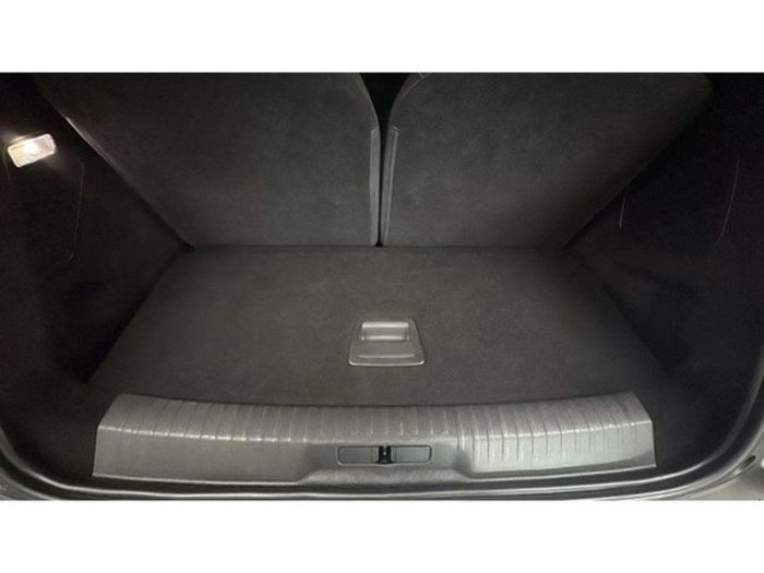 Peugeot5008 Hybrid 1.2 Allure eDCS6 107 kW (145 CV) Vehículo usado en Barcelona - 20 Peugeot5008 Hybrid 1.2 Allure eDCS6 107 kW (145 CV) Vehículo usado en Barcelona - 20