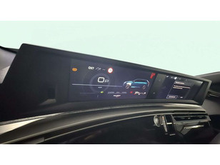 Peugeot 5008 Hybrid 1.2 Allure eDCS6 107 kW (145 CV)