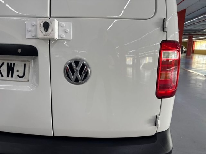 VolkswagenCaddy Profesional Kombi Profesional 2.0 TDI BMT 55 kW (75 CV) Vehículo usado en Barcelona - 25 VolkswagenCaddy Profesional Kombi Profesional 2.0 TDI BMT 55 kW (75 CV) Vehículo usado en Barcelona - 25