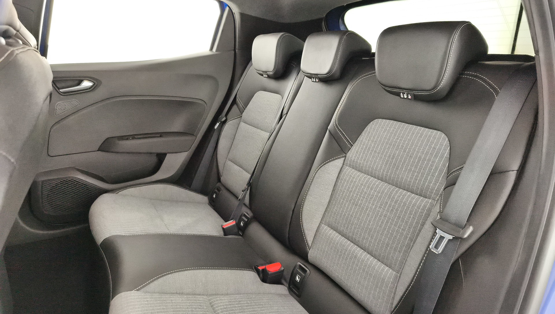 Renault Clio Techno Eco-G 74 kW (100 CV) - 13