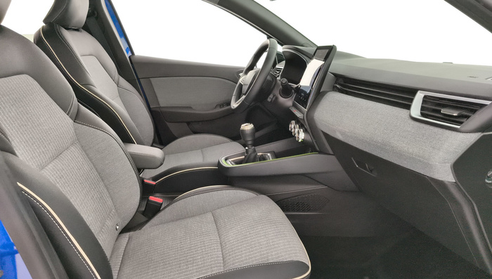 Renault Clio Techno Eco-G 74 kW (100 CV) - 15 Renault Clio Techno Eco-G 74 kW (100 CV) - 15