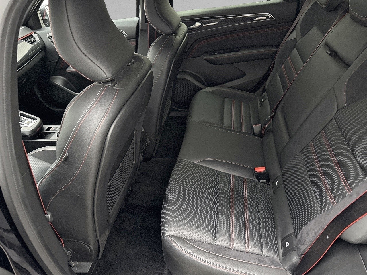 Renault Arkana RS Line TCe 103 kW (140 CV) EDC Microhíbrido - 9