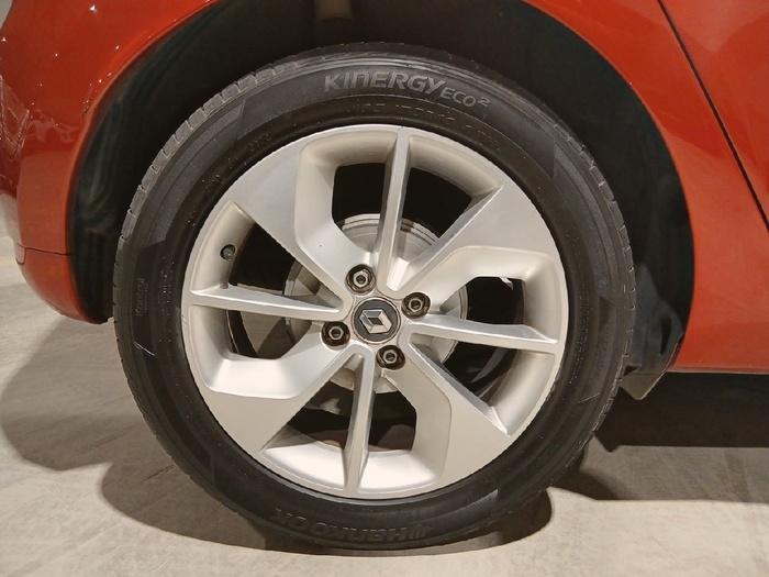 Renault Clio Limited Energy TCe 66 kW (90 CV) - 10 Renault Clio Limited Energy TCe 66 kW (90 CV) - 10