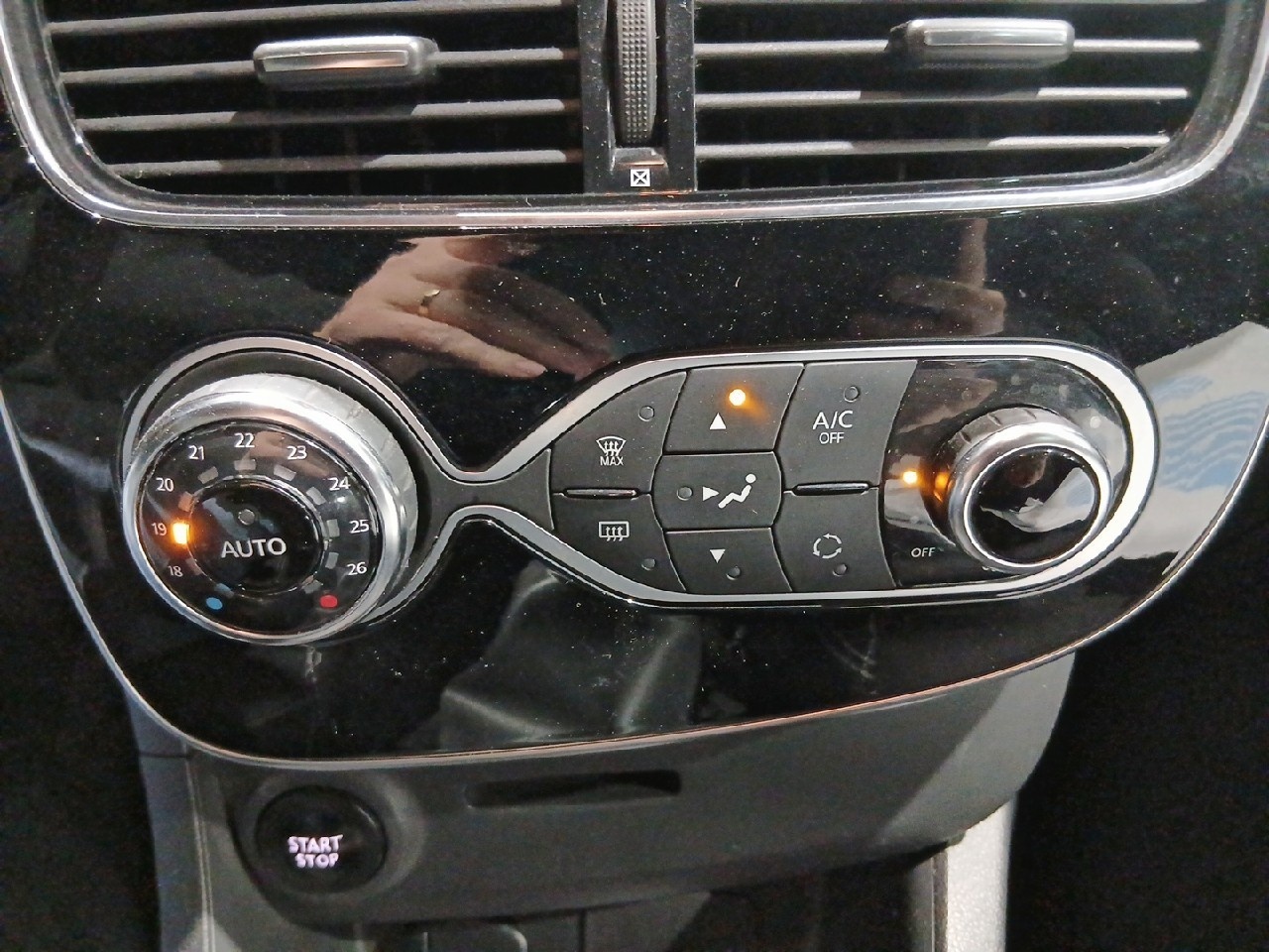 Renault Clio Limited Energy TCe 66 kW (90 CV) - 13