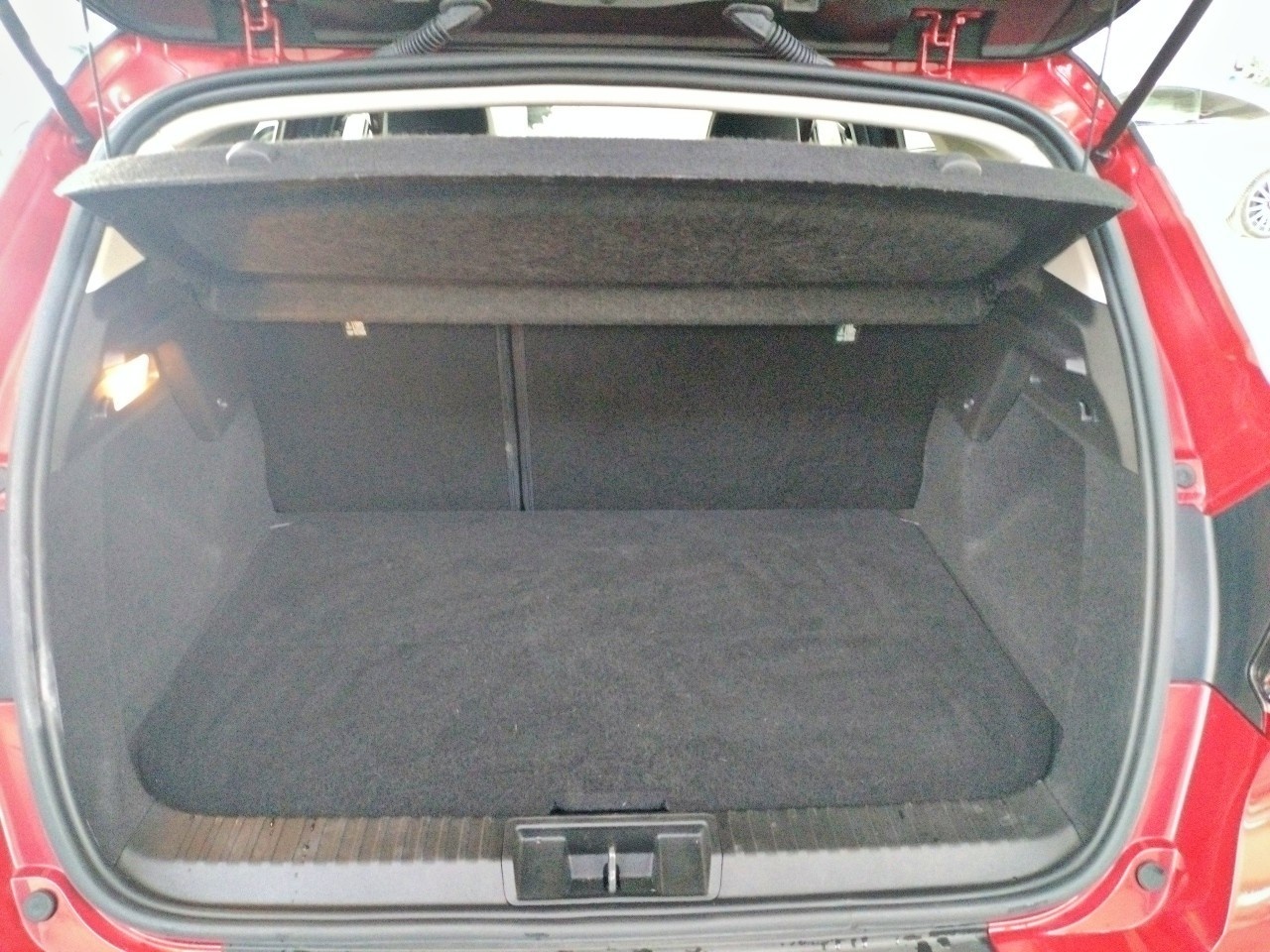 Renault Captur Zen E-TECH Híbrido enchufable 118 kW (160 CV) - 12