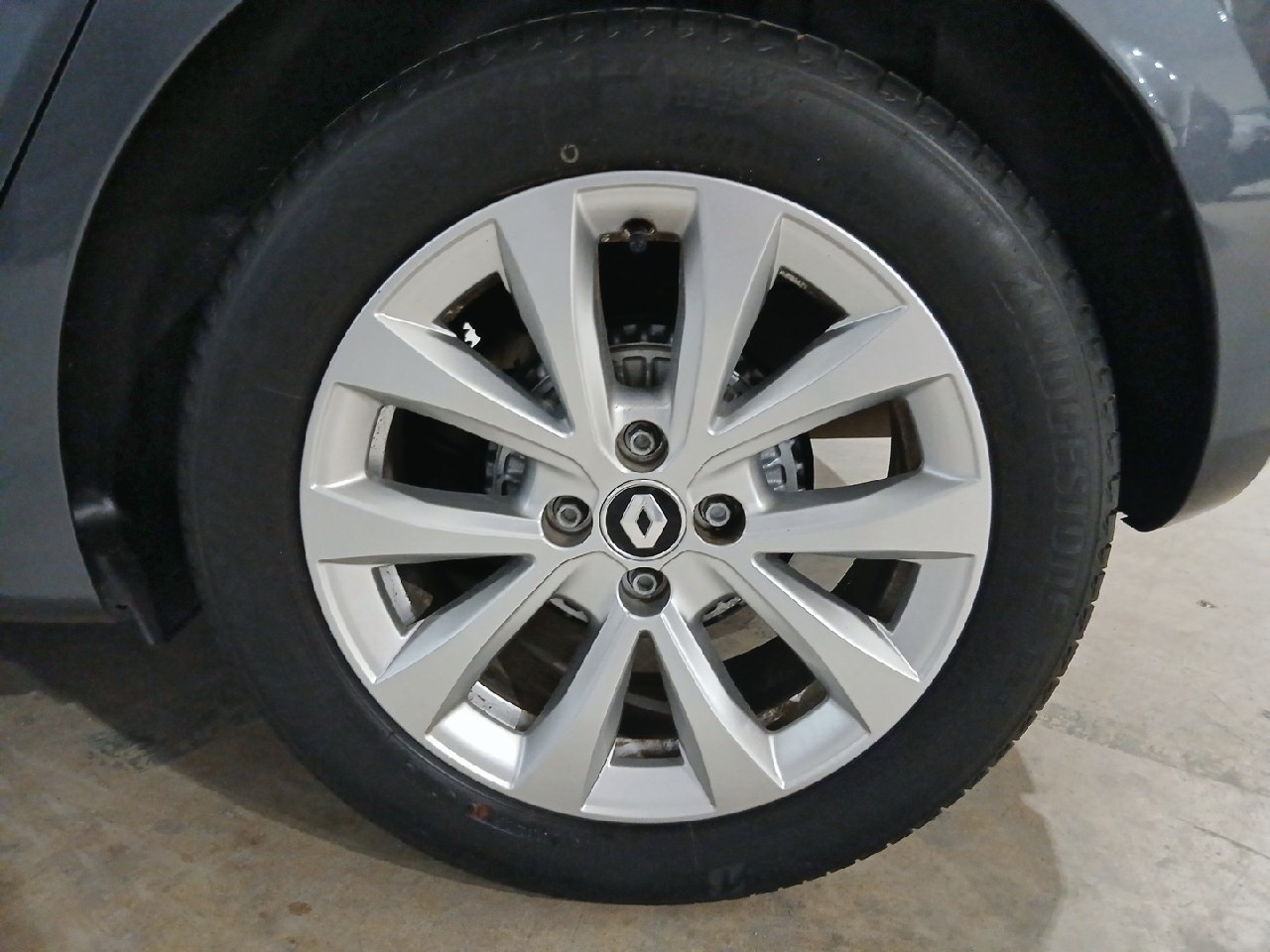 Renault Clio Zen TCe 66 kW (90 CV) - 10