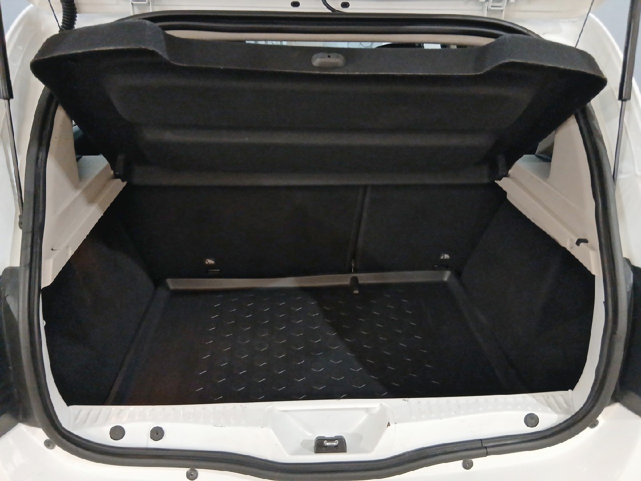 Dacia Sandero Stepway Ambiance TCe 66 kW (90 CV) - 12