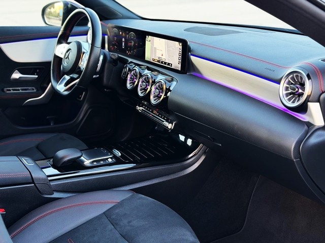 Mercedes-BenzCLA 200 d 110 kW (150 CV) Vehículo usado en Barcelona - 32