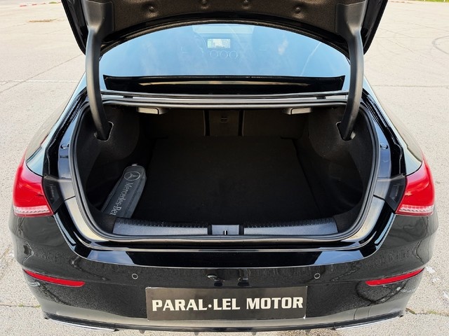 Mercedes-BenzCLA 200 d 110 kW (150 CV) Vehículo usado en Barcelona - 33