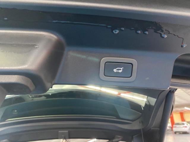 JaguarF-PACE 2.0L i4D Prestige Auto 132 kW (180 CV) Vehículo usado en Barcelona - 30