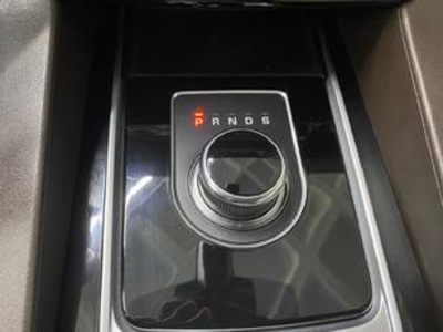 Jaguar F-PACE 2.0L i4D Prestige Auto 132 kW (180 CV) Jaguar F-PACE 2.0L i4D Prestige Auto 132 kW (180 CV)